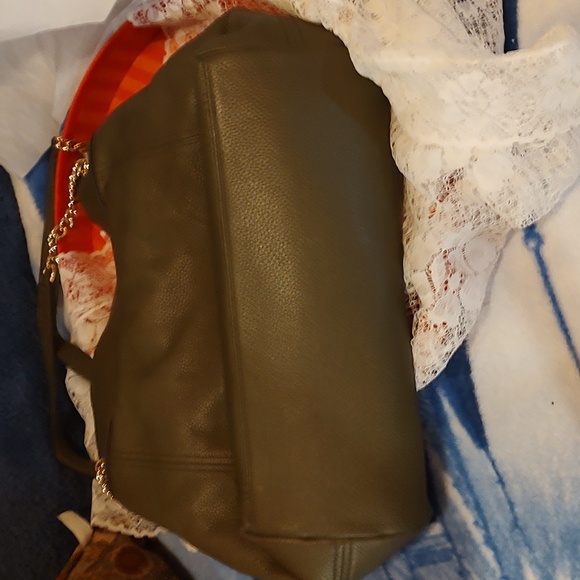 Michael Kors Shoulder Green Pebbled Leather Tote - Picture 9 of 11